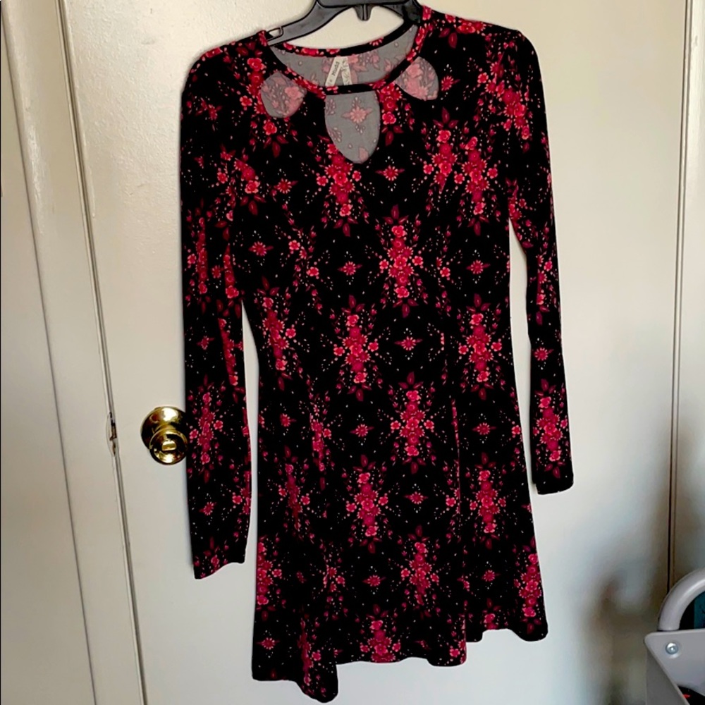 Long sleeve dress